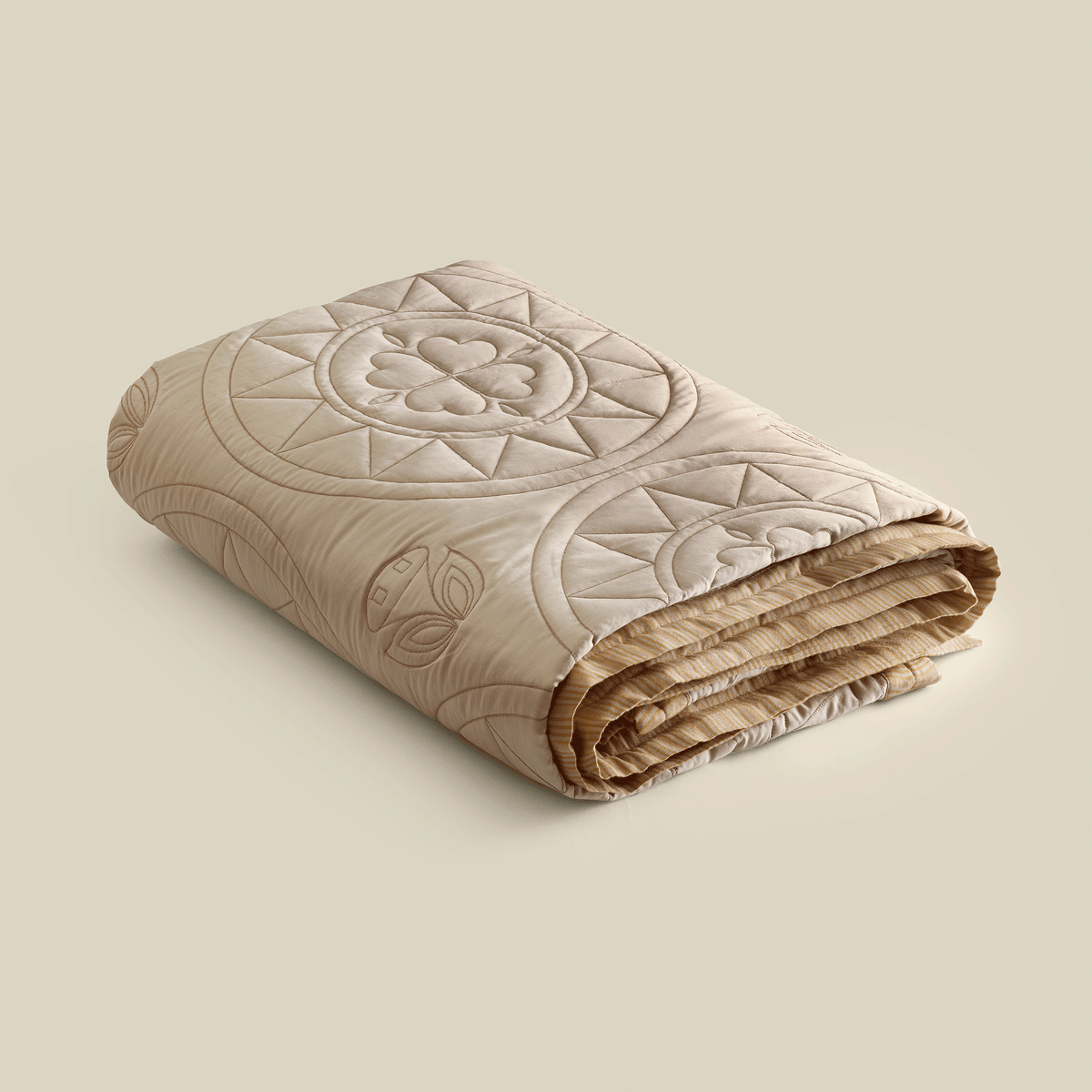 Medallion Quilted Satin Cotton Duvet