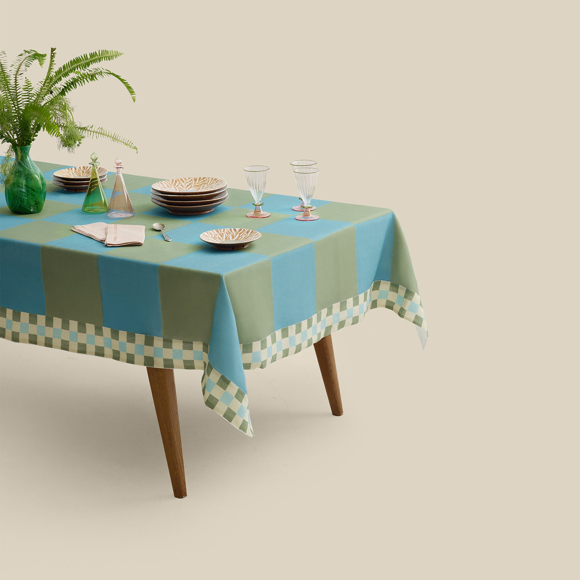 Cleo Linen Tablecloth