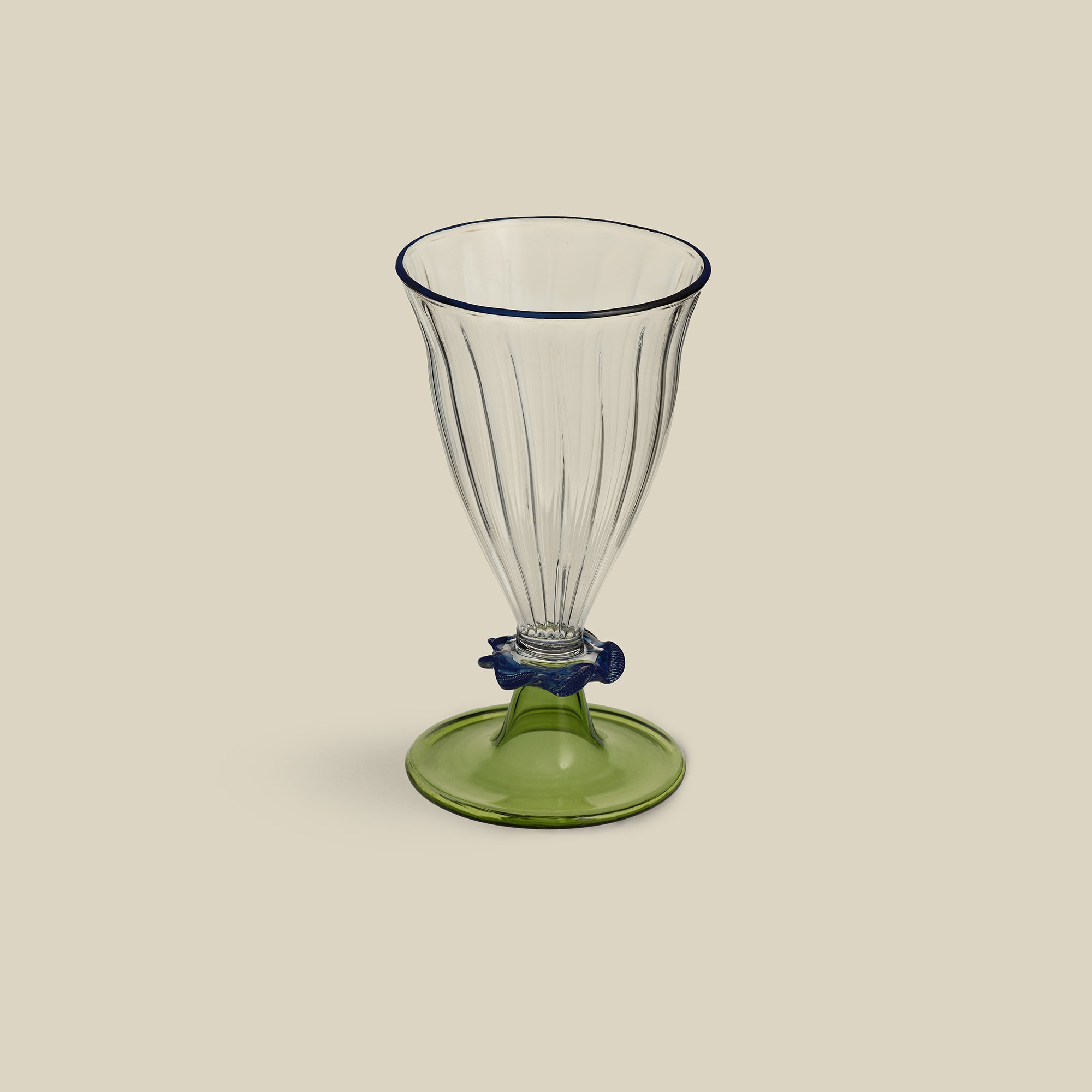 Palace Walk Hand-Blown Wine Glass (Set of 4)