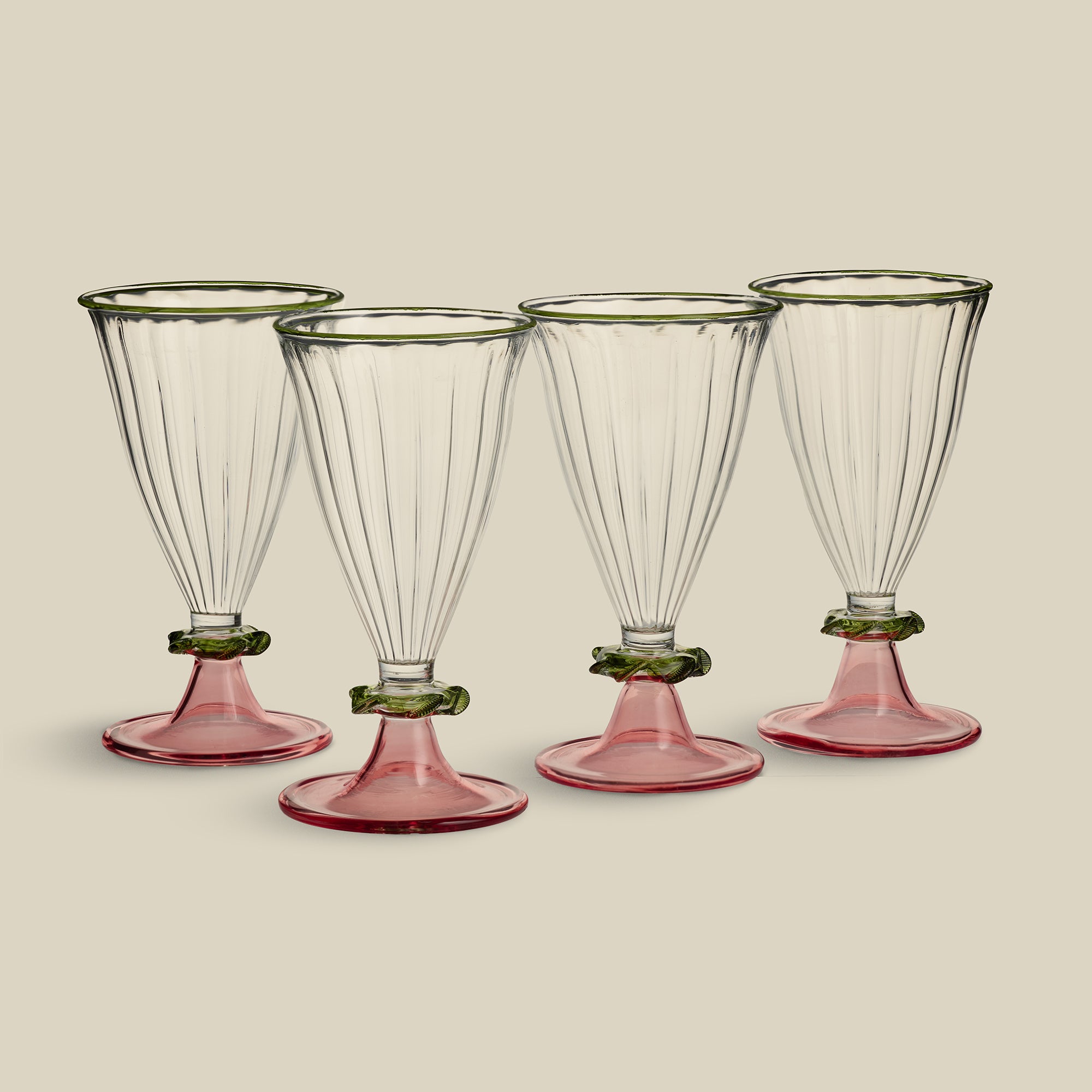 Palace Walk Hand-Blown Wine Glass (Set of 4)